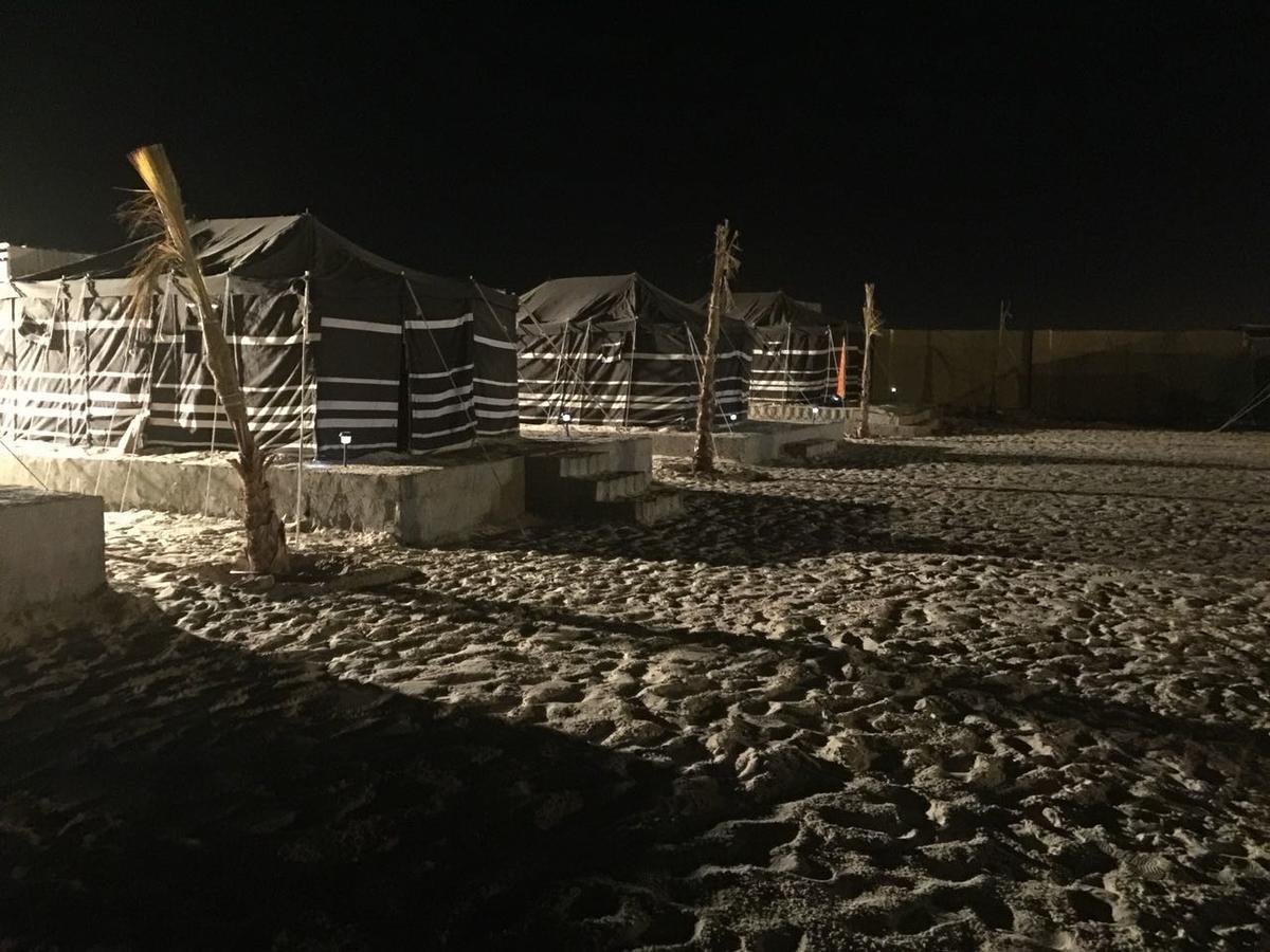 Hotel Royal Tours Permanent Camp Umm Lajj Exterior foto